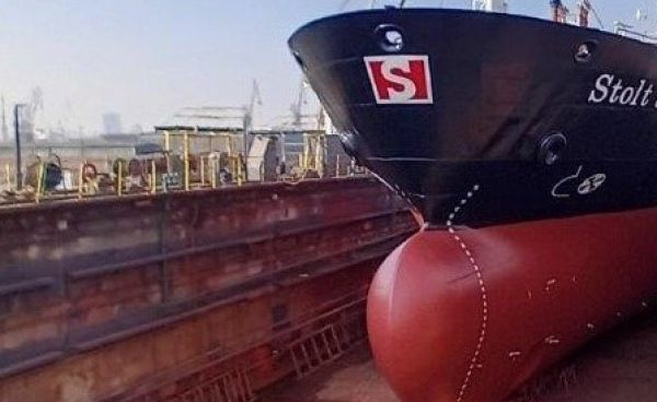 STOLT SEAGULL left Morska Stocznia Remontowa „Gryfia”
