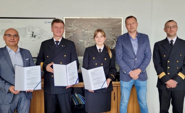Scientists at the "Gryfia" Shipyard