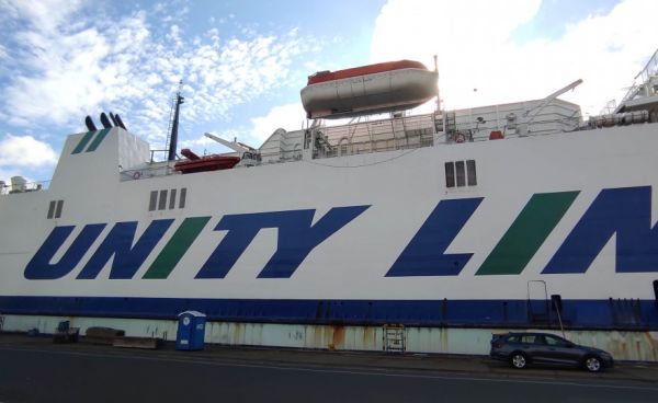 Remonty statków w Morskiej Stoczni Remontowej "Gryfia" SA (ZDJĘCIA)